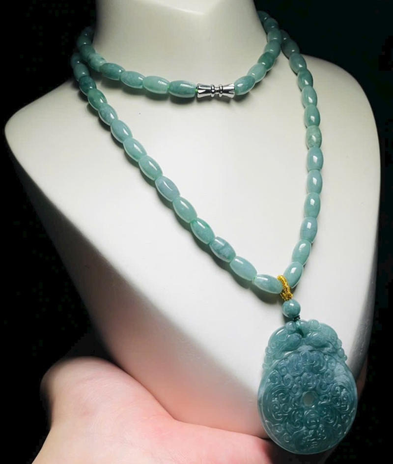 Ngọc tự nhiên cao cấp giúp hóa giải vận hạn và gia tăng cát khí